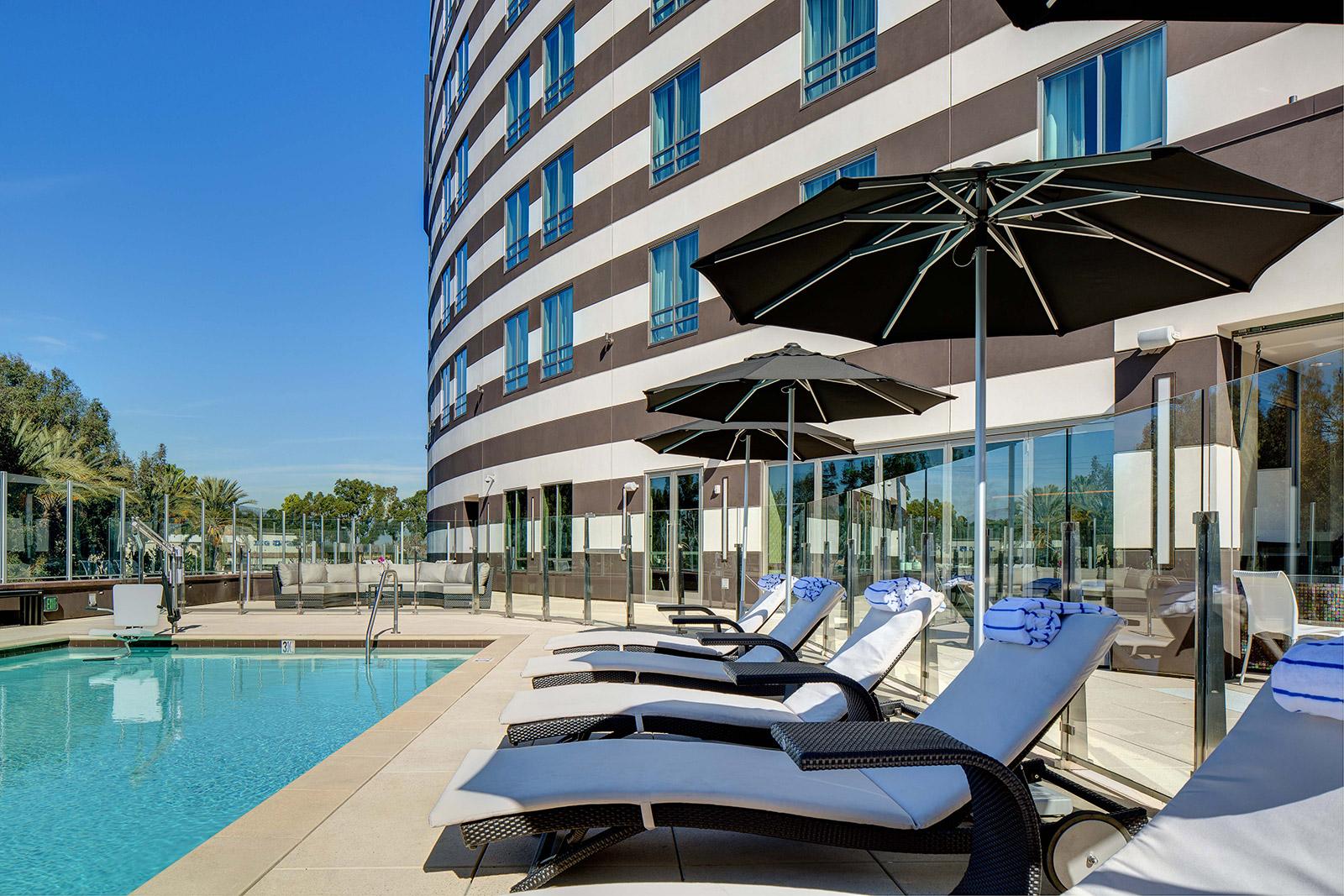 Parkwest Bicycle Casino Hotel Bell Gardens Exterior photo