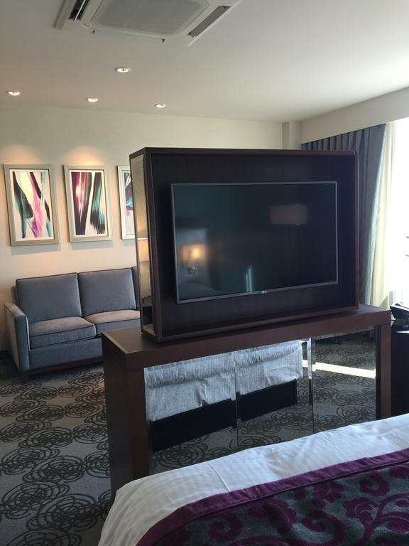 Parkwest Bicycle Casino Hotel Bell Gardens Room photo