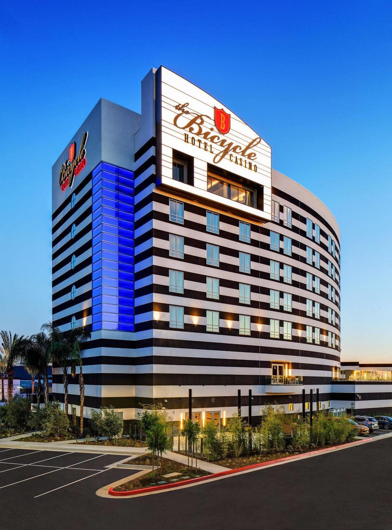 Parkwest Bicycle Casino Hotel Bell Gardens Exterior photo